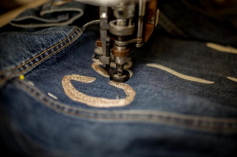 La confection textile &agrave; Montmerle-sur-Sa&ocirc;ne, un savoir-faire d'excellence